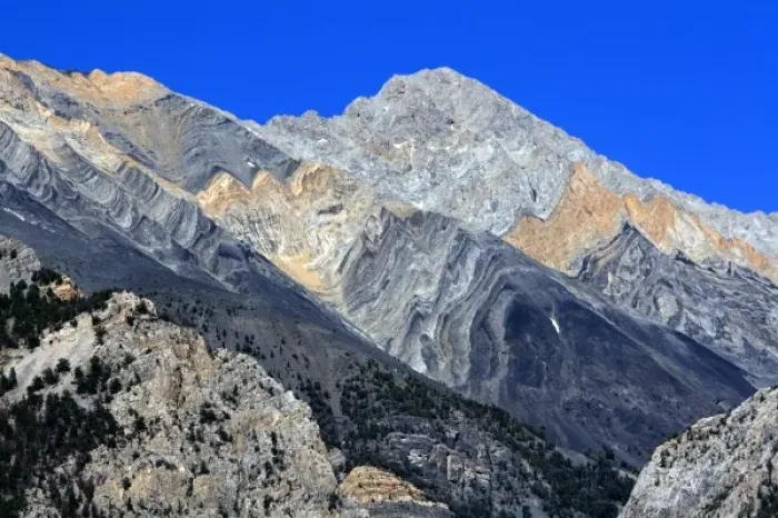 Framed Print : Borah Peak (also known as Mount Borah) is the highest mountain in Idaho Framed Print : Borah Peak (also known as Mount Borah) is the highest mountain in Idaho