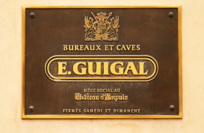 Framed Print : The brass sign at the entrance saying Bureaux et Caves E Guigal Siege Social au Chateau Framed Print : The brass sign at the entrance saying Bureaux et Caves E Guigal Siege Social au Chateau