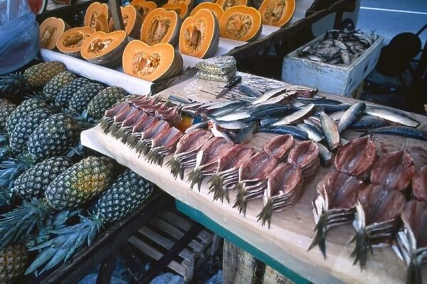 Brazil, Rio de Janeiro, seafood for sale at market, near Ipanema Beach