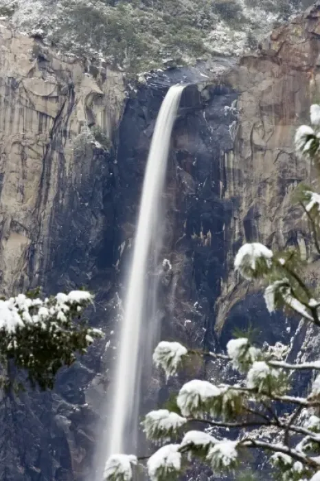 Framed Print : Bridalveil Fall in winter - Yosemite National Park, California Framed Print : Bridalveil Fall in winter - Yosemite National Park, California