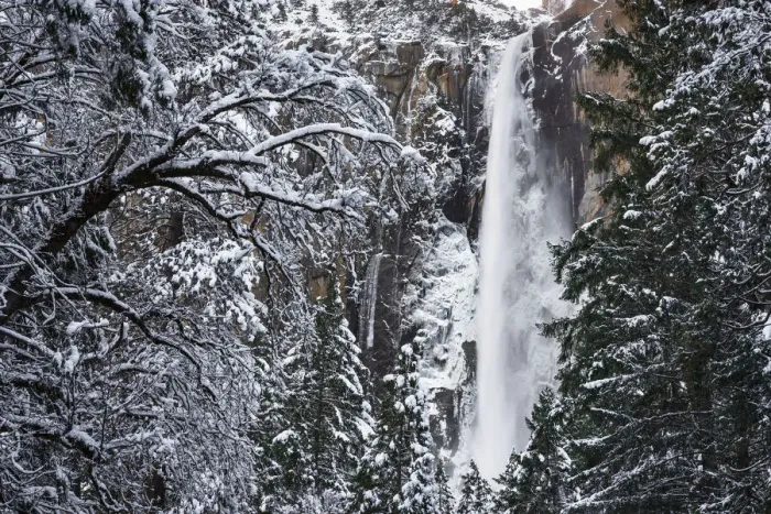 Framed Print : Bridalveil Fall in winter, Yosemite Valley, Yosemite National Park, California, USA Framed Print : Bridalveil Fall in winter, Yosemite Valley, Yosemite National Park, California, USA
