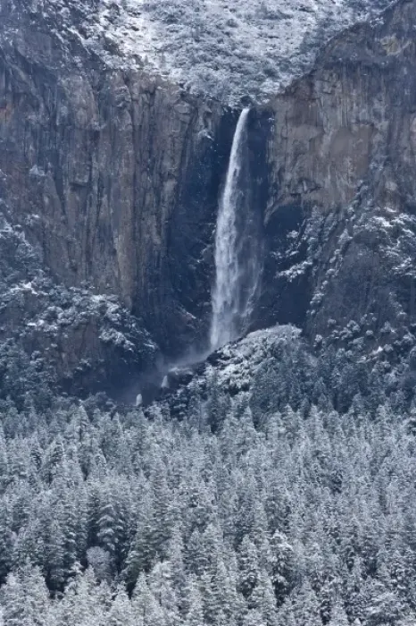 Framed Print : Bridaveil Fall and Yosemite valley after a snow storm - Yosemite National Park, California