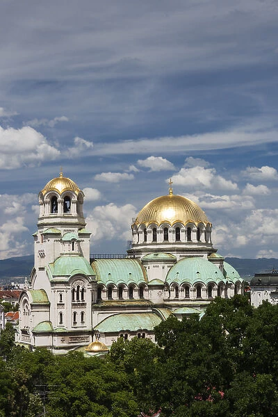 Bulgaria, Sofia, Ploshtad Alexander Nevski Square, Aleksander Nevski Church, elevated view