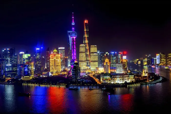 Framed Print : Bund skyscrapers, Shanghai, China Framed Print : Bund skyscrapers, Shanghai, China