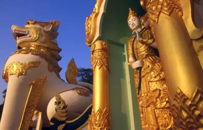 Framed Print : Burma (Myanmar), Rangoon (Yangon) Temple guardian to the entrance of the Shwedagon Framed Print : Burma (Myanmar), Rangoon (Yangon) Temple guardian to the entrance of the Shwedagon