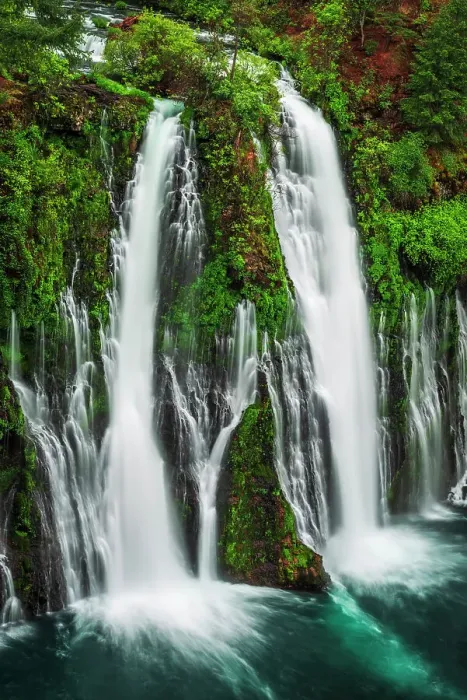 Framed Print : Burney Falls, McArthur-Burney Falls Memorial State Park, California, USA Framed Print : Burney Falls, McArthur-Burney Falls Memorial State Park, California, USA