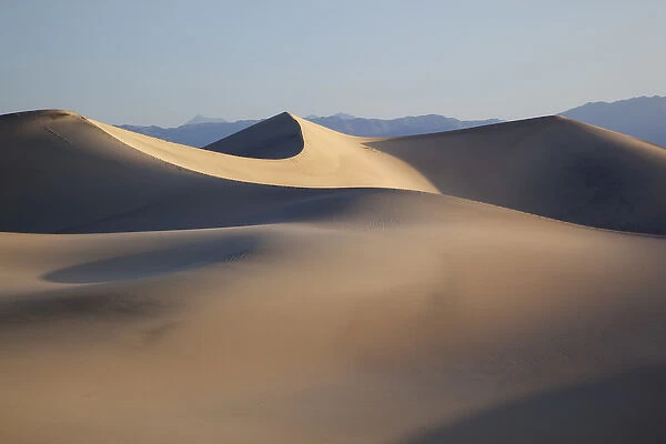 CA, Death Valley NP, Mesquite Flat Sand Dunes