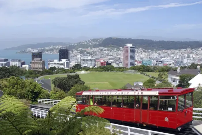 Framed Print : Cable Car, Wellington, New Zealand