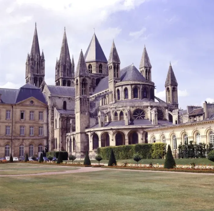 Framed Print : Caen: Abbaye Aux Hommes, Church of St. Etienne, 11th cent. Burial place of William the Conqueror Framed Print : Caen: Abbaye Aux Hommes, Church of St. Etienne, 11th cent. Burial place of William the Conqueror