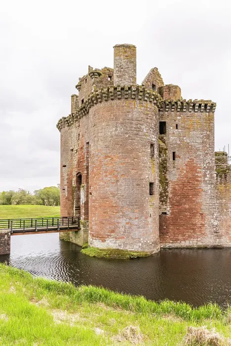 Framed Print : Caerlaverock Castle, Dumfries, Dumfries and Galloway, Scotland. The 13th century ruins of Caerlaverock Castle. (Editorial Use Only) Framed Print : Caerlaverock Castle, Dumfries, Dumfries and Galloway, Scotland. The 13th century ruins of Caerlaverock Castle. (Editorial Use Only)