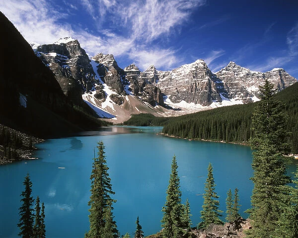Canada, Alberta, Banff National Park, Wenkchemna Peaks refelcted in Morainw lake
