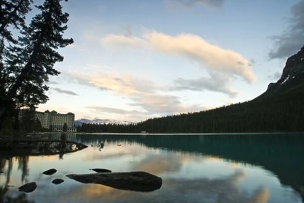 Canada, Alberta, Banff National Park, Lake Louise and hotel at sunset
