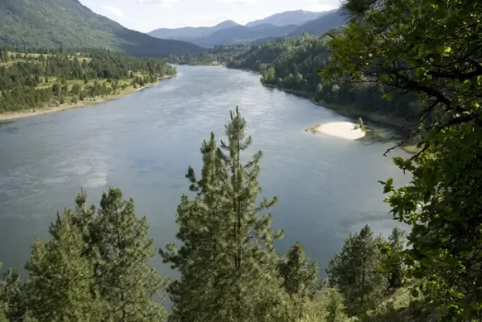 Framed Print : Canada: British Columbia, Castlegar, trail along Columbia River