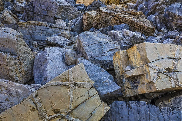 Canada, British Columbia, East Kootenay Mountains. Jumble of limestone rocks. Credit as