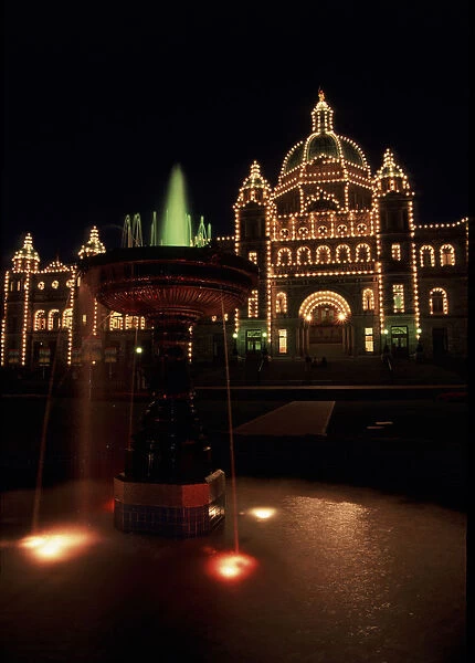 Canada, British Columbia, Victoria Parliament Building, nighttime