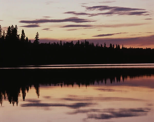 Canada, Manitoba, View of sunrise over Childs Lake at Duck Mountain Provincial Park