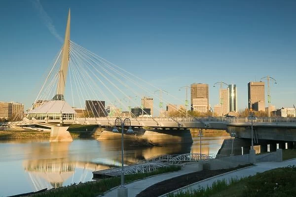 CANADA, Manitoba, Winnipeg: Esplanade Riel Pedestrian Bridge  /  Morning