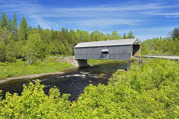 Canada, New Brunswick, St. Martins. Didgeguash River No. 4 covered bridge. Credit as