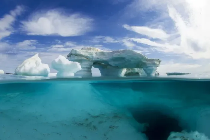 Framed Print : Canada, Nunavut Territory, Repulse Bay, Underwater view of melting iceberg in Harbour Framed Print : Canada, Nunavut Territory, Repulse Bay, Underwater view of melting iceberg in Harbour