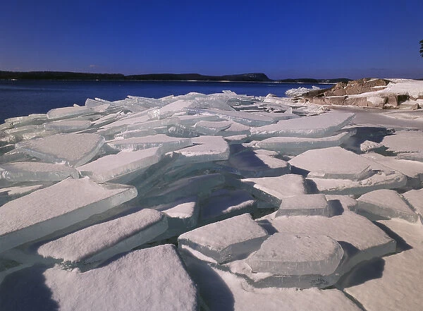 Canada, Ontario, Rossport, View of Lake Superior