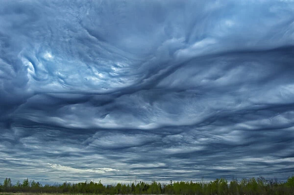 Canada, Ontario, Sault Ste Marie. Asperitas clouds over Lake Superior