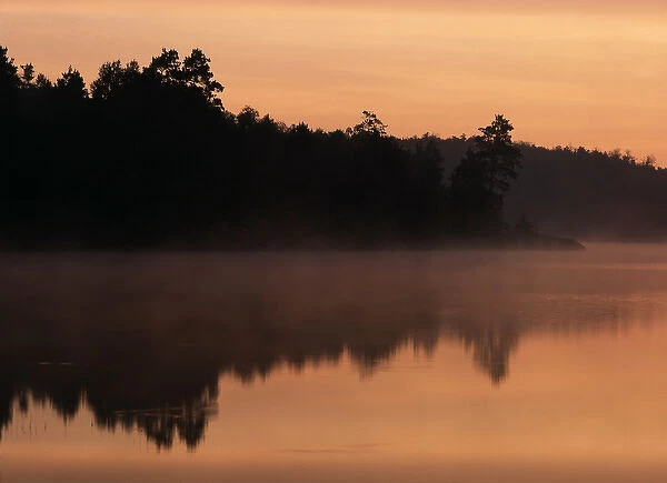 Canada, Ontario, Sudbury, View of Tilton Lake at sunrise