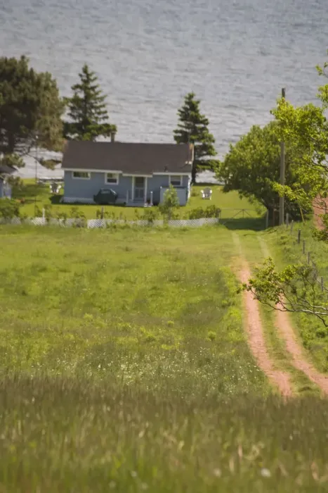 Framed Print : Canada, Prince Edward Island, Argyle Shore. Shoreline cottage