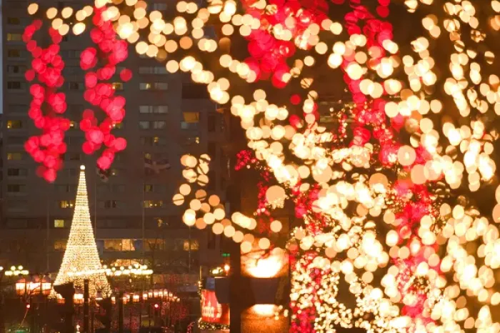 Framed Print : Canada-Quebec-Montreal: Avenue McGill College with Christmas Decorations  /  Evening