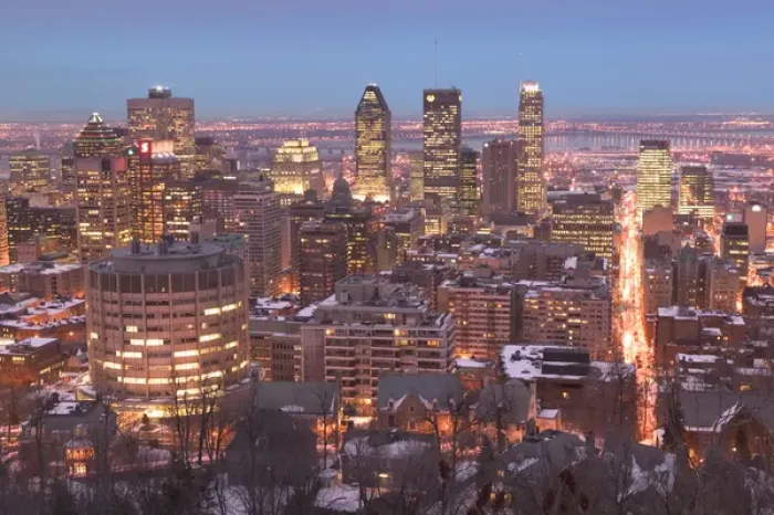 Framed Print : Canada-Quebec-Montreal: City Skyline-View From Mount Royal Evening / Winter Framed Print : Canada-Quebec-Montreal: City Skyline-View From Mount Royal Evening / Winter