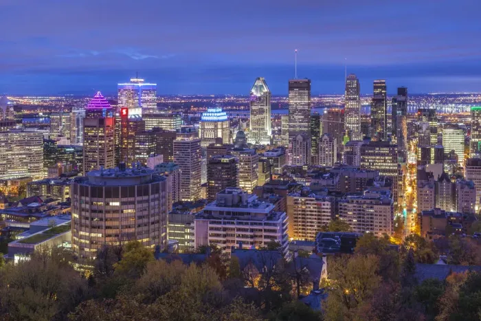 Framed Print : Canada, Quebec, Montreal. Elevated city skyline from Mount Royal Framed Print : Canada, Quebec, Montreal. Elevated city skyline from Mount Royal