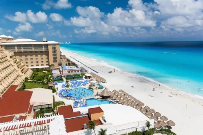 Framed Print : Cancun, Mexico Framed Print : Cancun, Mexico