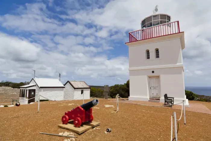 Framed Print : Cape Borda Lightstation on kangaroo Island in the Flinders Chase NP Framed Print : Cape Borda Lightstation on kangaroo Island in the Flinders Chase NP
