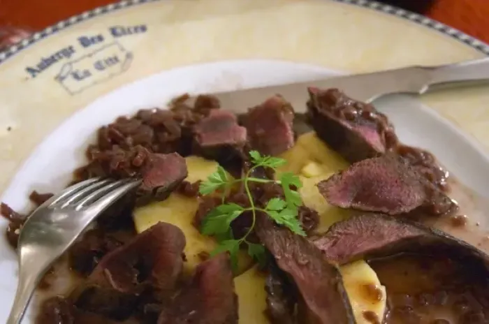 Framed Print : Carcassonne. At the Restaurant Auberge des Lices. Languedoc. Roast deer with polenta in a red wine