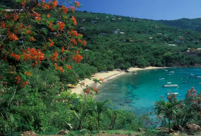 Framed Print : CARIBBEAN, St Thomas Hull Bay