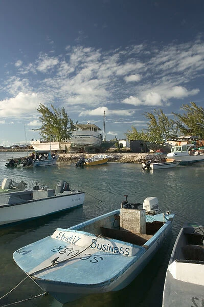 Caribbean, TURKS & CAICOS-South Caicos Island-Cockburn Harbour: Town Marina  /  Daytime