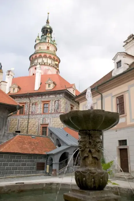 Framed Print : caste tower and fontain, Czech Republic, Ceske Krumlov, World Heritage Site