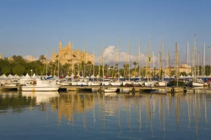 Framed Print : Cathedral and marina, Palma, Mallorca, Spain Framed Print : Cathedral and marina, Palma, Mallorca, Spain