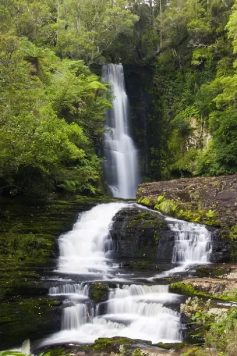 Framed Print : Catlins, Otago, New Zealand. Along the Catlins region, waterfalls and many other