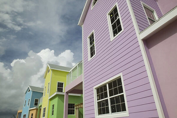 CAYMAN ISLANDS - GRAND CAYMAN - East Point: Paradise Villas  /  New Colorful Homes