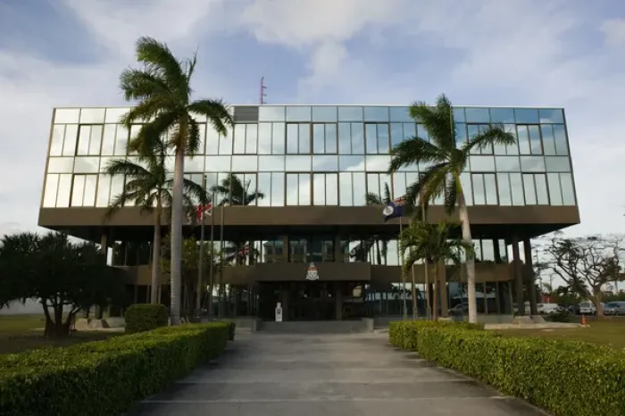 Framed Print : CAYMAN ISLANDS - GRAND CAYMAN - Georgetown: Government Administration Building Framed Print : CAYMAN ISLANDS - GRAND CAYMAN - Georgetown: Government Administration Building