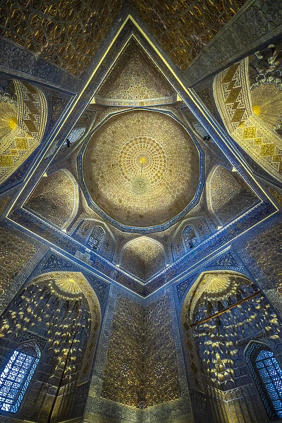 Central Asia, Uzbekistan, Samarkand. 15th century mausoleum of Tamerlane