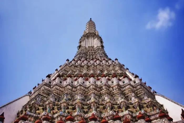 Framed Print : Central prang or tower of Wat Arun, is the mythical Mount Meru, Bangkok, Thailand Framed Print : Central prang or tower of Wat Arun, is the mythical Mount Meru, Bangkok, Thailand