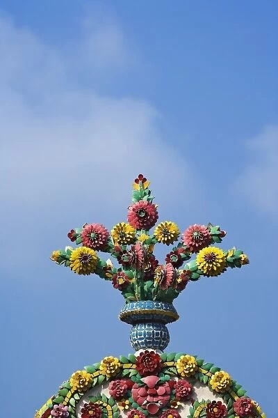 Ceramic flower decoration, Wat Pho, Bangkok, Thailand