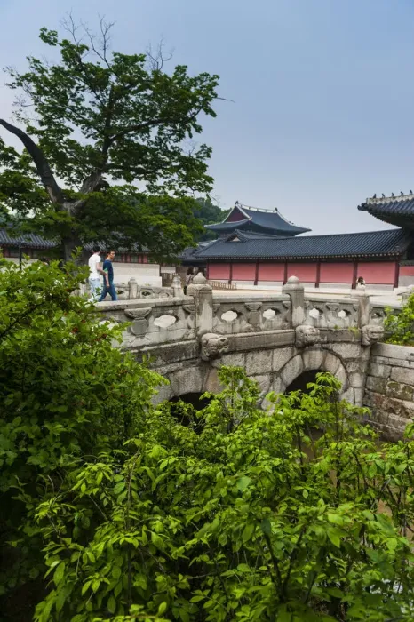 Framed Print : Changdeokgung palace, Unesco world heritage sight, Seoul, South Korea Framed Print : Changdeokgung palace, Unesco world heritage sight, Seoul, South Korea