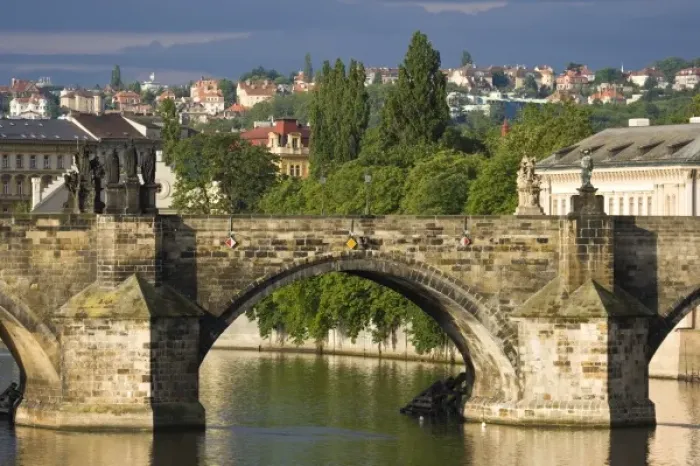 Framed Print : Charles Bridge (Karluv Most) is a 14th century stone bridge linking the two sides