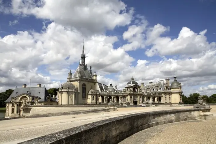 Framed Print : Chateau de Chantilly. Chantilly. France