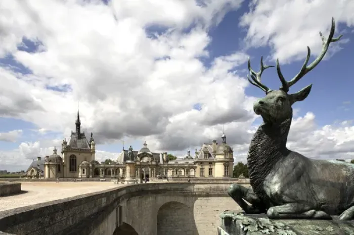 Framed Print : Chateau de Chantilly. Chantilly. France Framed Print : Chateau de Chantilly. Chantilly. France