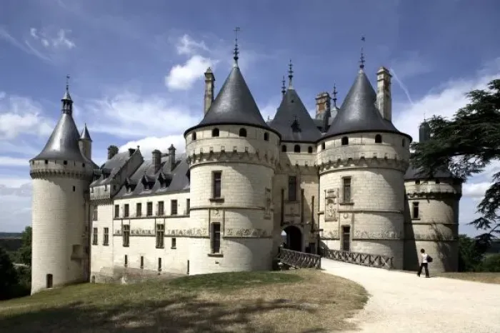 Framed Print : Chateau de Chaumont-Sur-Loire. Chaumont-Sur-Loire. Loire Valley. France Framed Print : Chateau de Chaumont-Sur-Loire. Chaumont-Sur-Loire. Loire Valley. France