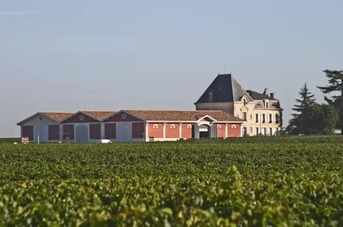 Framed Print : Chateau Evangile with vineyard and winery in Pomerol, Bordeaux