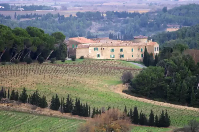 Framed Print : Chateau Pech-Latt. Near Ribaute. Les Corbieres. Languedoc. The winery building. The vineyard Framed Print : Chateau Pech-Latt. Near Ribaute. Les Corbieres. Languedoc. The winery building. The vineyard